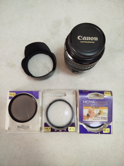 Lente canon zoom 28-105 com ponto de fungo